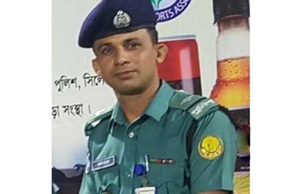 সেই পুলিশ সদস্যের বিরুদ্ধে তদন্ত শুরু