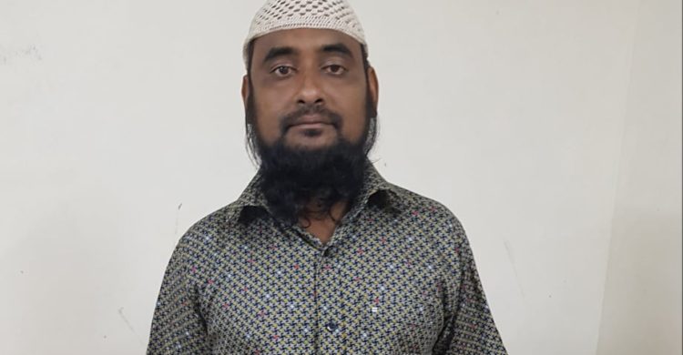 অভাবের তাড়নায় দুই মেয়েকে হত্যা করেন বাবা