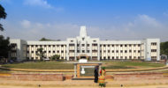 করোনা আতঙ্ক: বিশ্ববিদ্যালয় বন্ধের দাবি