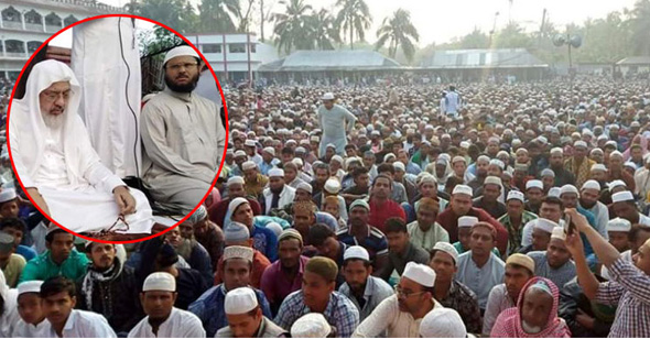 করোনা থেকে মুক্তি চেয়ে মোনাজাতে আমিন আমিন শব্দে মুখরিত