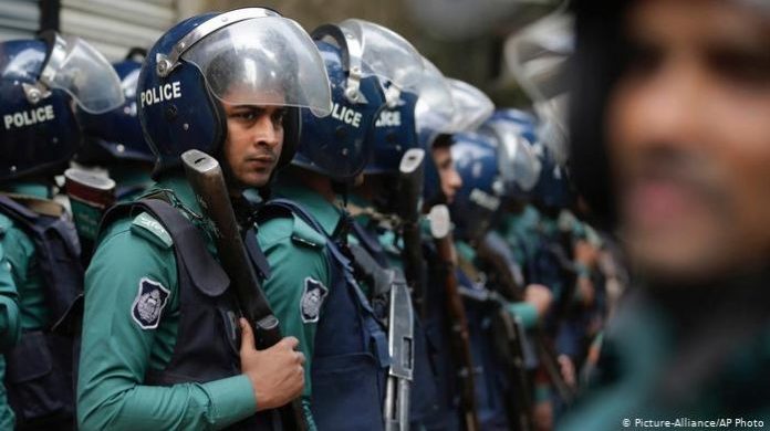 পুলিশ বাহিনীতেই আক্রান্ত ৬৪৫ জন, মৃত্যু ৪ জনের!