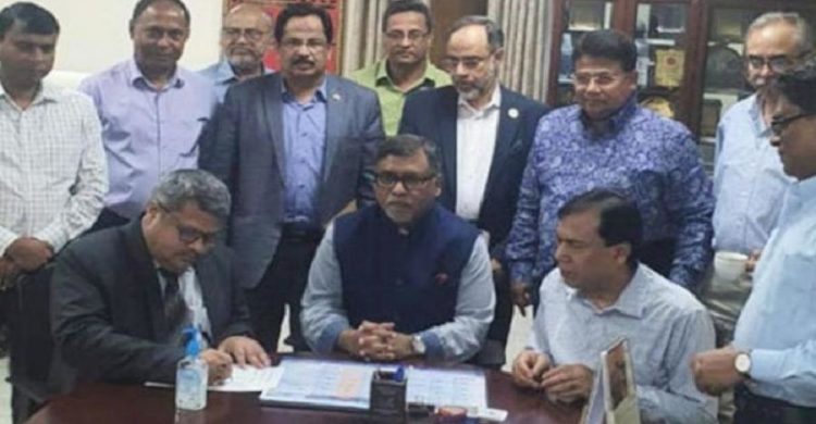 রিজেন্টে হাসপাতালে করোনা চুক্তি বিষ‌য়ে জান‌তেন না স্বাস্থ্যমন্ত্রী!