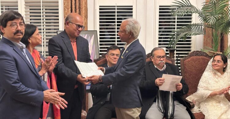 বাংলাদেশের  প্রধান বিচারপতি ওবায়দুল হাসান এর সাথে ফোবানা  নেতৃবৃন্দের মত বিনময়